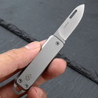 Mini Outdoor Klappmesser „PocketEdge“ – EDC-Schlüsselanhänger, mit Wunschgravur oder Anti-Lost-Text