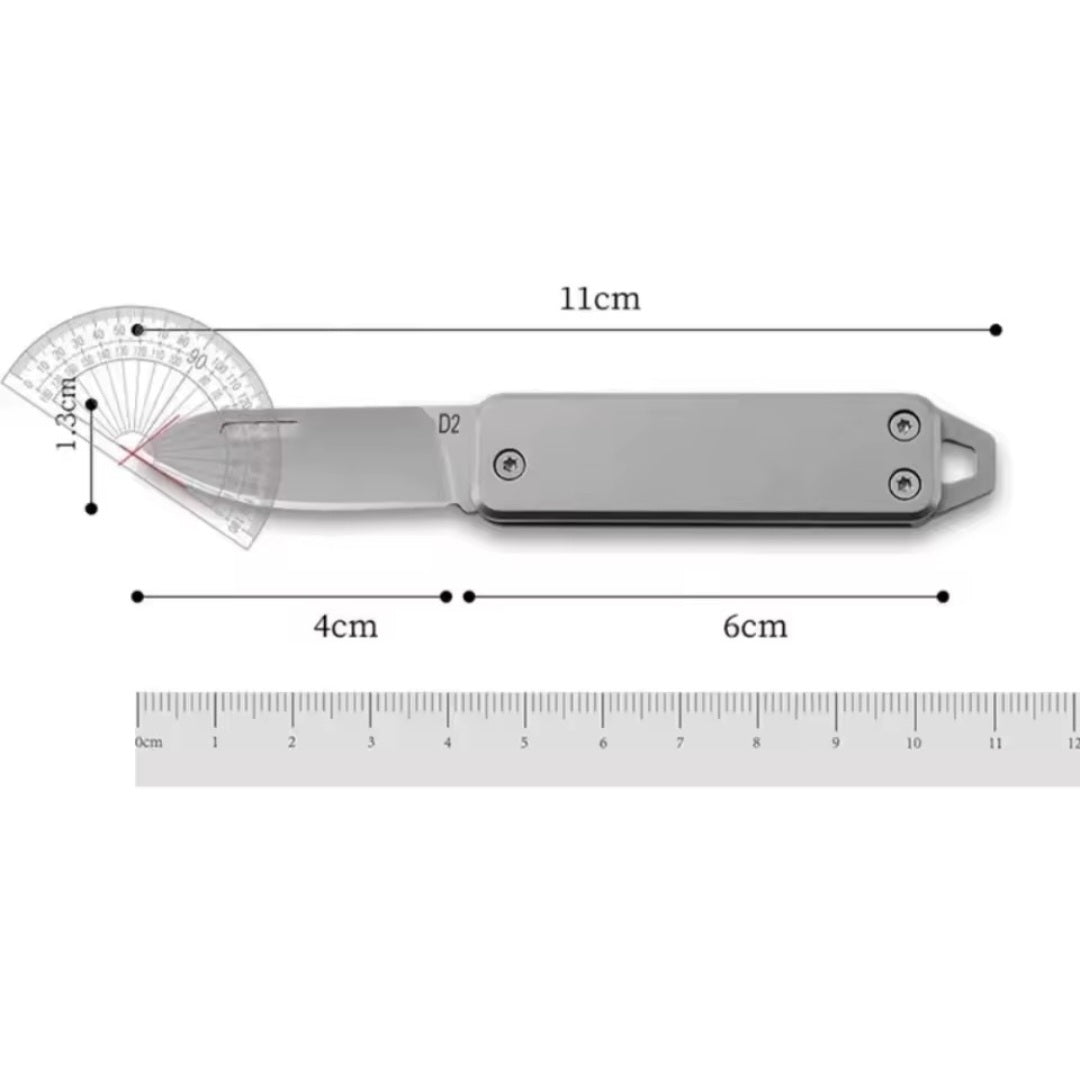 Mini Outdoor Klappmesser „PocketEdge“ – EDC-Schlüsselanhänger, mit Wunschgravur oder Anti-Lost-Text