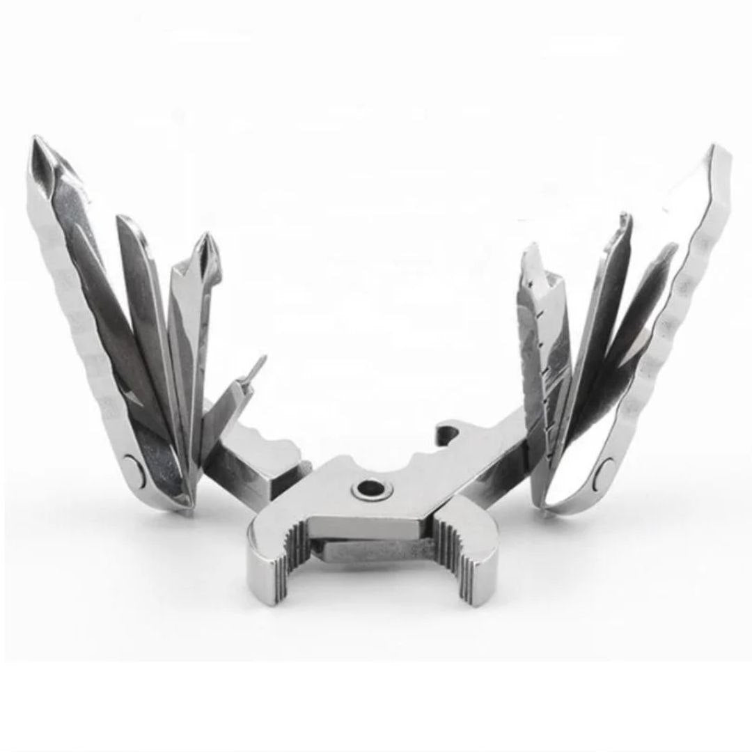 9-in-1 Edelstahl Multitool-Schlüsselanhänger – Kompaktes EDC Werkzeug für Camping & Outdoor – Silber